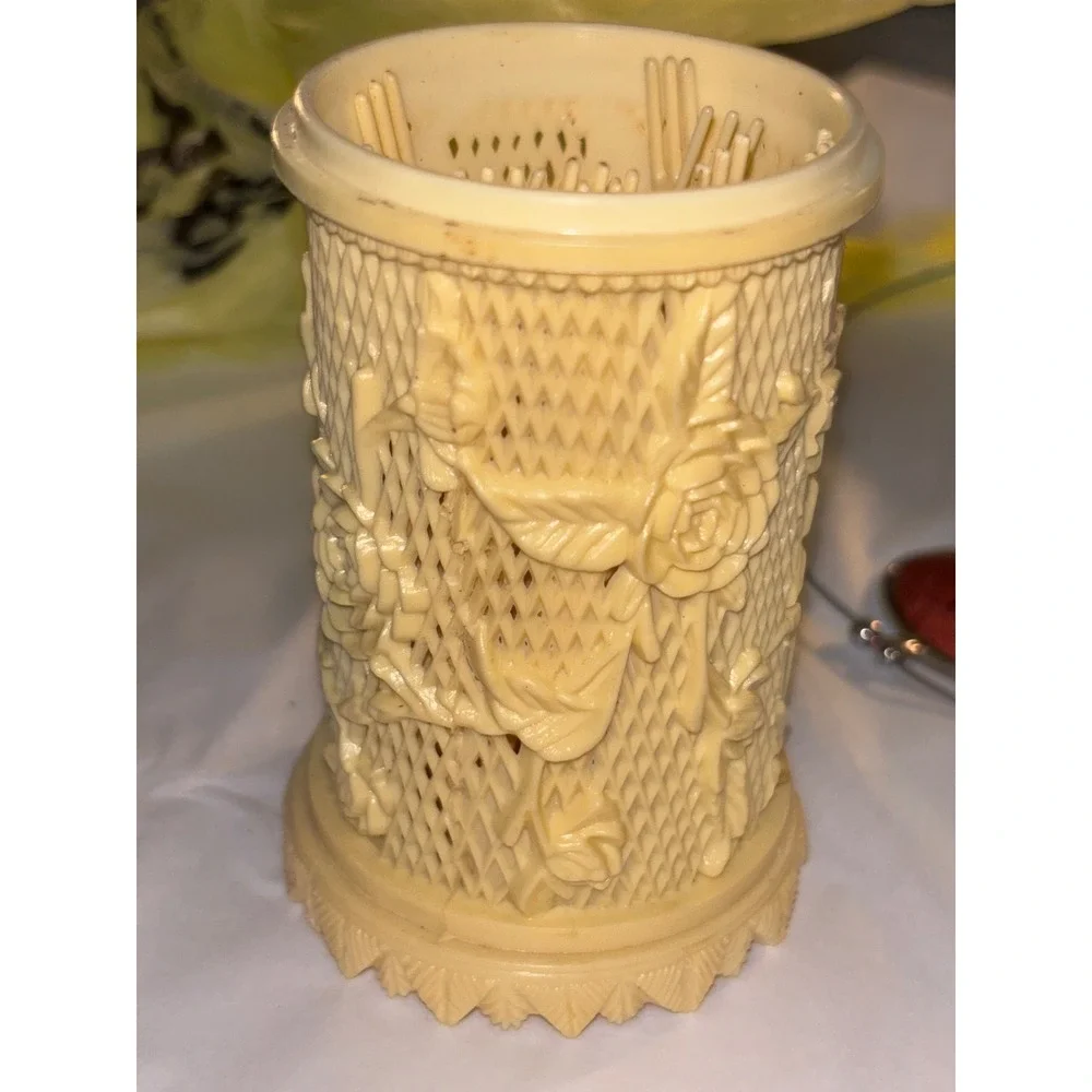 Vintage Cream Floral Rose Lattice Cocktail Pick Set with Reusable Forks Holder